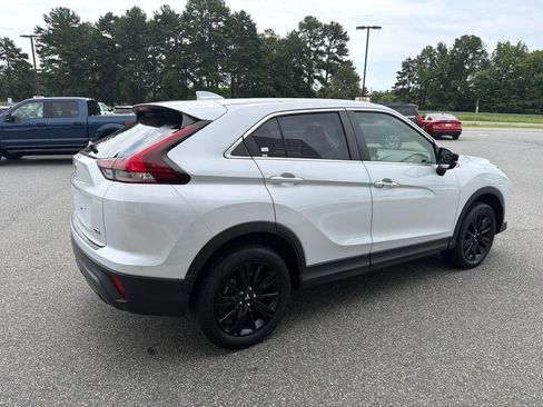 Used 2024 Mitsubishi Eclipse Cross LE AWD/4WD image 9