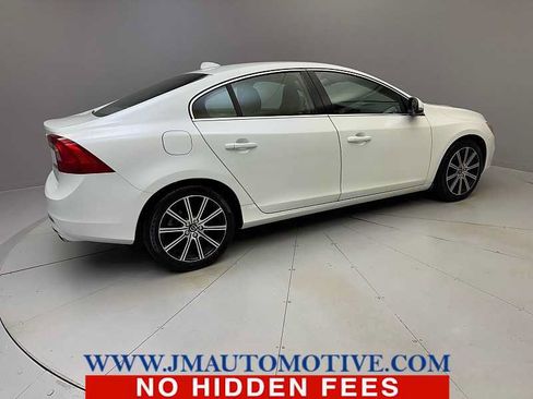 Used 2018 Volvo S60 T5 Inscription Platinum AWD/4WD image 5