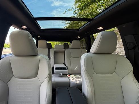 New 2026 Lexus TX 350 AWD image 33