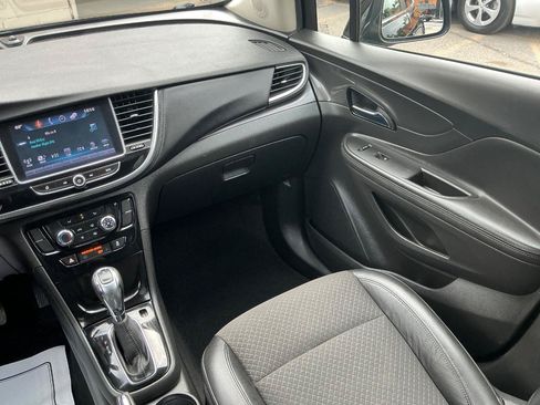 Used 2017 Buick Encore Preferred AWD/4WD image 18