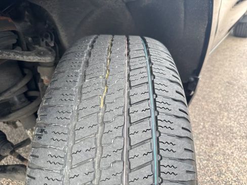 Used 2020 Chevrolet Silverado 1500 LT w/ Trailering Package image 36