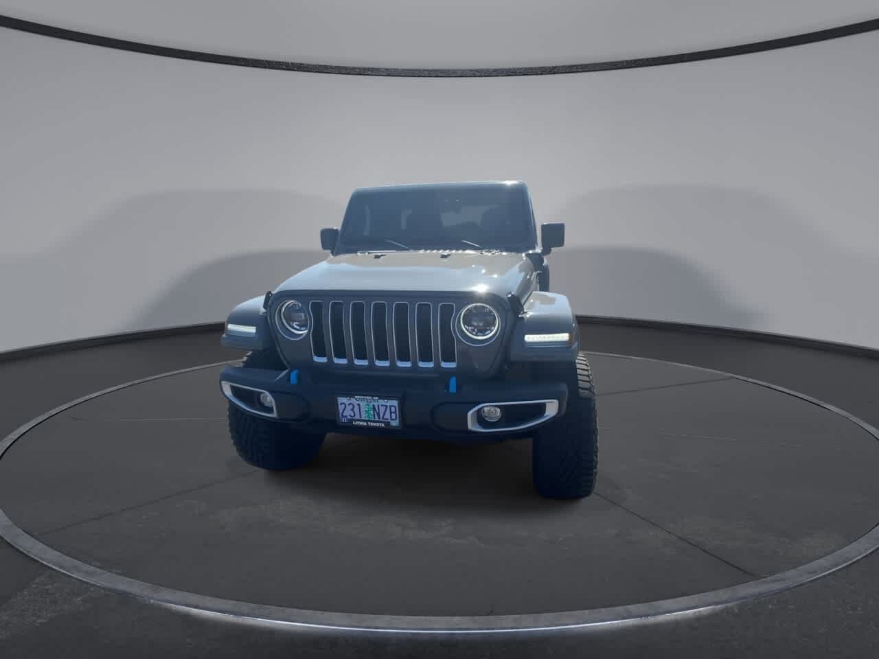 Used 2023 Jeep Wrangler Unlimited Sahara w/ Cold Weather Group AWD/4WD image 4