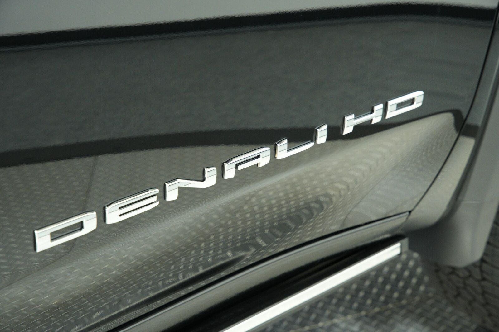 New 2026 GMC Sierra 2500 Denali Ultimate AWD/4WD image 29