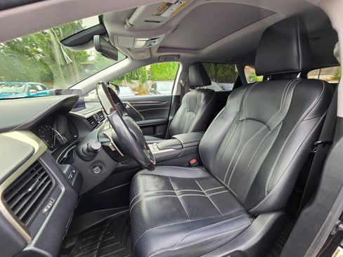 Used 2022 Lexus RX 350L Luxury w/ Cold Weather Package (CT) AWD/4WD image 21