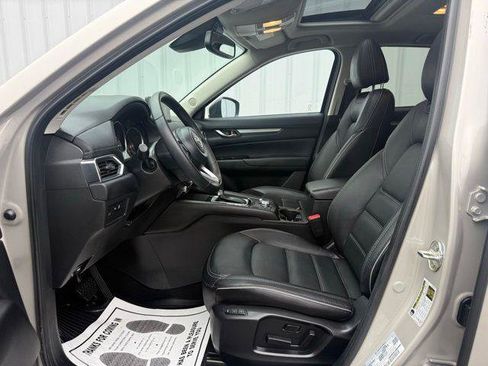 Used 2025 MAZDA CX-5 AWD 2.5 S w/ Preferred Package image 6
