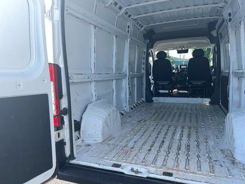 Used 2023 RAM ProMaster 2500 FWD image 17