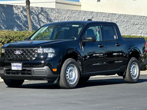 New 2025 Ford Maverick XL image 8