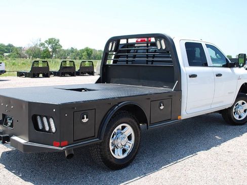 Used 2022 RAM 3500 Tradesman AWD/4WD image 5