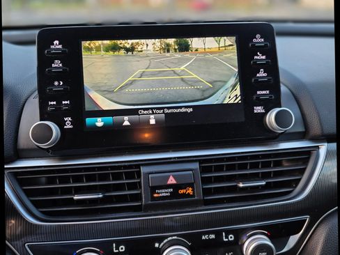 Used 2019 Honda Accord Sport image 13
