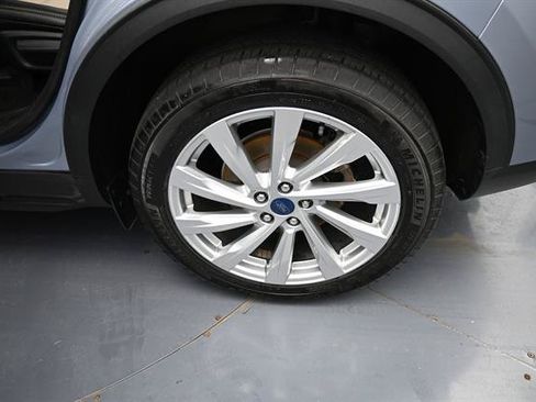 Used 2022 Ford Escape Titanium w/ Titanium Elite Package AWD/4WD image 24