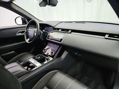 Used 2019 Land Rover Range Rover Velar S AWD/4WD image 29