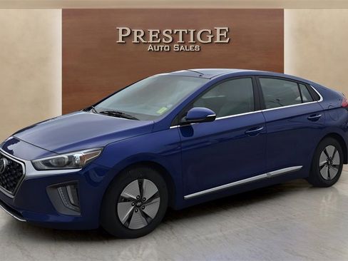 Used 2022 Hyundai Ioniq SE image 34