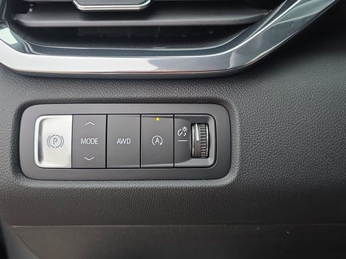 New 2026 GMC Acadia Denali w/ Super Cruise Package AWD/4WD image 29