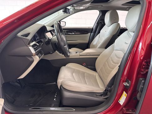 Used 2018 Cadillac CT6 Luxury AWD/4WD image 13