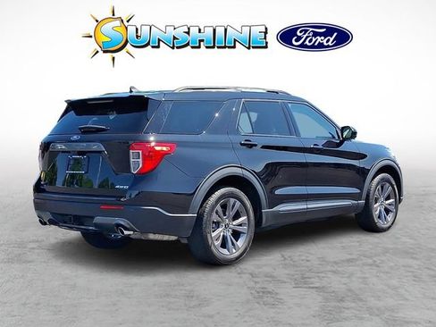 Certified 2023 Ford Explorer XLT w/ Equipment Group 202A AWD/4WD image 6
