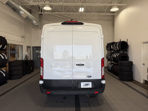 Used 2023 Ford Transit 250 Medium Roof RWD image 9