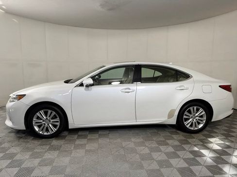 Used 2013 Lexus ES 350 FWD image 3