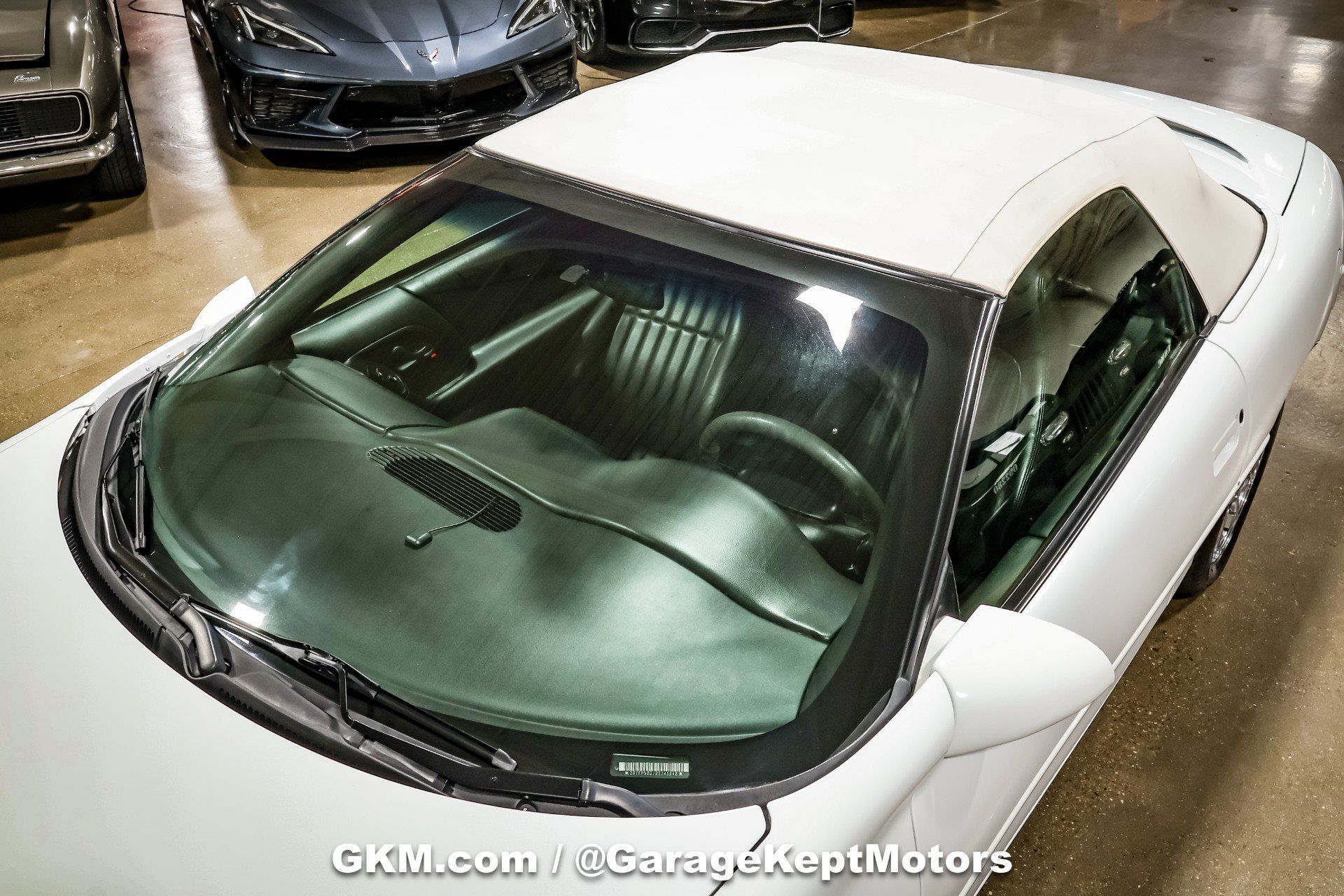 Used 2002 Chevrolet Camaro Z28 RWD image 9
