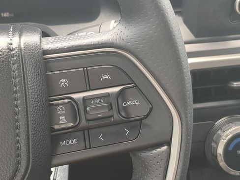 Certified 2026 Toyota 4Runner SR5 AWD/4WD image 21