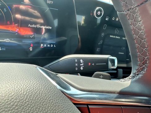 New 2026 Chevrolet Equinox LT w/ Convenience Package II image 16