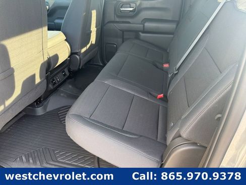 New 2026 Chevrolet Silverado 1500 Custom Trail Boss w/ LPO, Dark Essentials Package AWD/4WD image 11