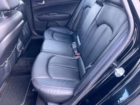 Used 2020 Kia Optima SE FWD image 23