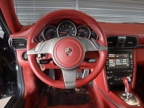 Used 2009 Porsche 911 Carrera RWD image 13