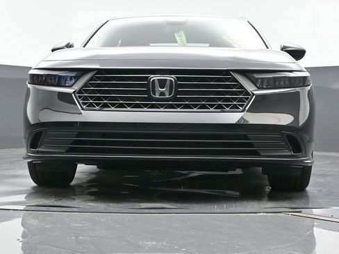 Used 2025 Honda Accord Sport image 20