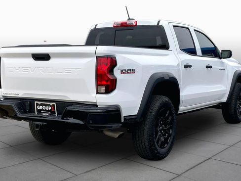 Used 2024 Chevrolet Colorado Trail Boss w/ Advanced Trailering Package AWD/4WD image 13