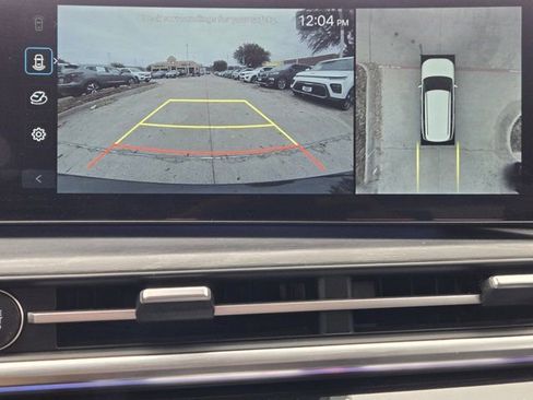 Used 2025 Hyundai Santa Fe Limited image 17