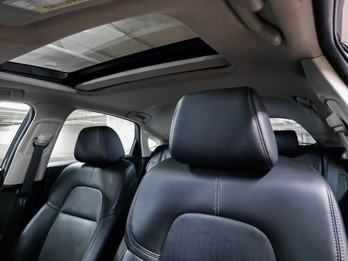 Certified 2022 Honda Civic EX-L image 21