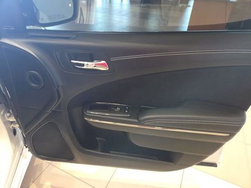 Used 2022 Dodge Charger SRT Hellcat w/ Harman/Kardon Audio Group image 41