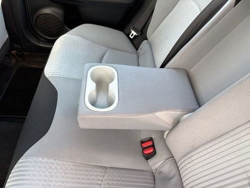 Used 2016 Toyota Prius Two image 31