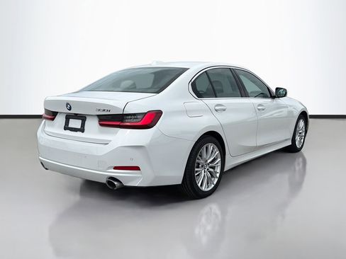 Certified 2024 BMW 330i Sedan image 4