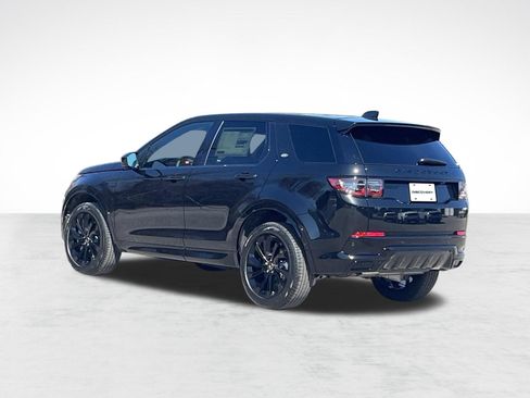 Used 2025 Land Rover Discovery Sport Dynamic SE AWD/4WD image 3