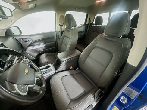 Used 2021 Chevrolet Colorado LT w/ Safety Package RWD image 13