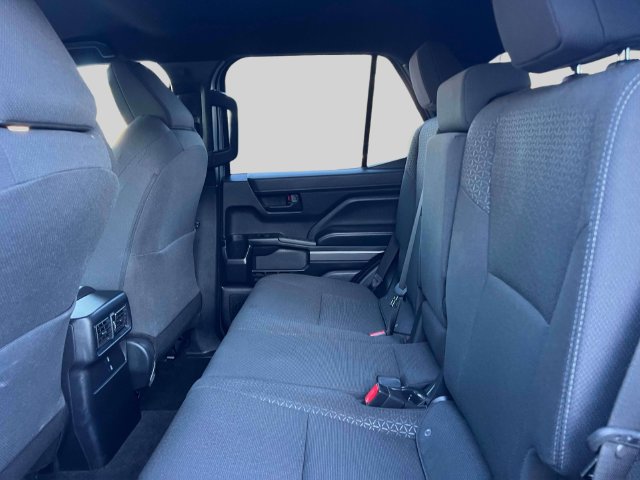 Certified 2026 Toyota 4Runner SR5 AWD/4WD image 18
