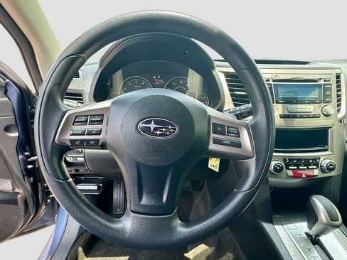 Used 2014 Subaru Outback 2.5i image 12