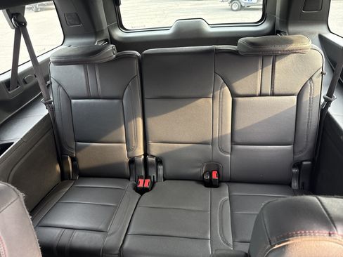Used 2023 Chevrolet Suburban RST w/ Luxury Package AWD/4WD image 14