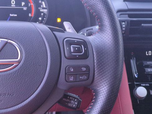 Used 2023 Lexus IS 500 image 21