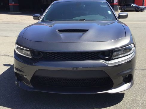 Used 2019 Dodge Charger R/T RWD image 2