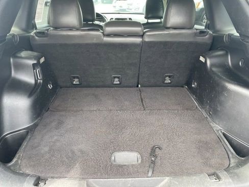 Used 2015 Jeep Cherokee Latitude image 10