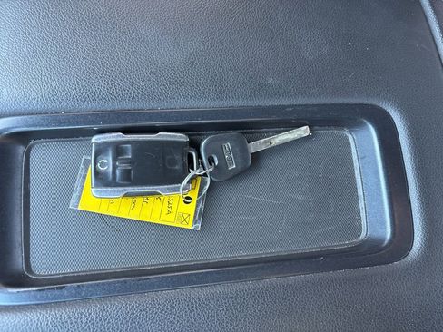 Used 2015 GMC Sierra 1500 SLT w/ SLT Crew Cab Value Package image 20