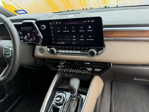 Used 2023 GMC Canyon Denali image 21