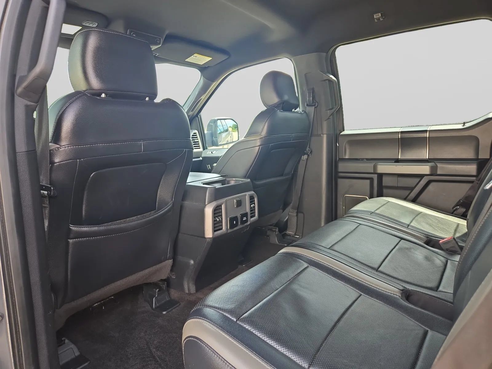 Used 2018 Ford F150 Raptor w/ Equipment Group 802A Luxury AWD/4WD image 26