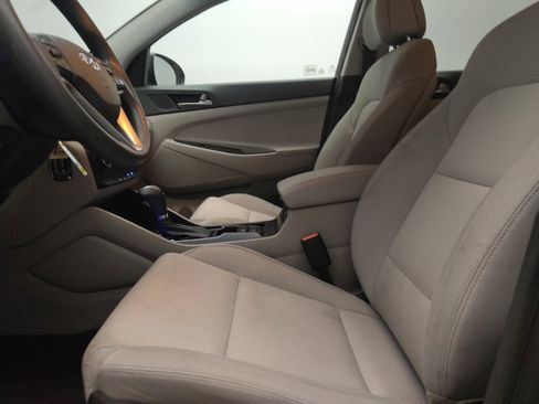 Used 2017 Hyundai Tucson SE w/ SE Popular Package 02 FWD image 17