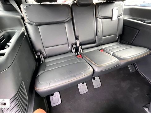 New 2025 Ford Expedition Tremor image 25