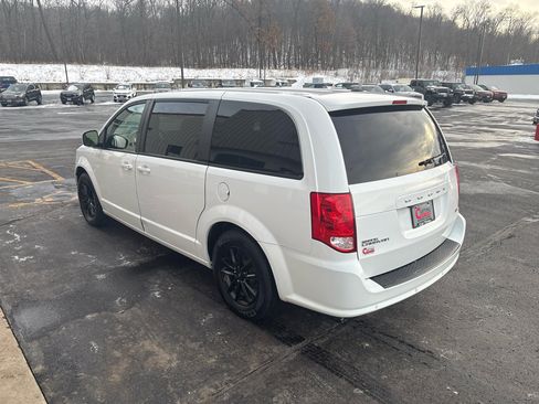 Used 2019 Dodge Grand Caravan SXT w/ Blacktop Package image 6