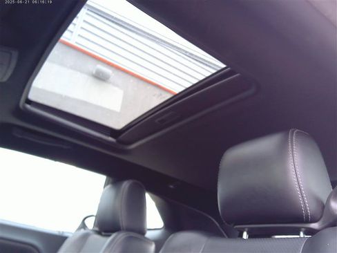 Used 2009 Dodge Challenger R/T RWD image 15