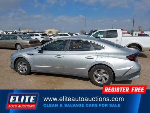 Used 2025 Hyundai Sonata SE image 27